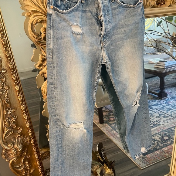MOTHER Denim - The Tomcat in The Confession 26 Distressed Straight Leg - Picture 4 of 10